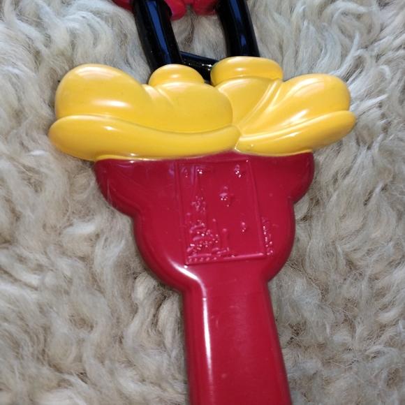 Vintage Walt Disney World Mickey Mouse Back Scratcher Souvenir - Picture 9 of 11